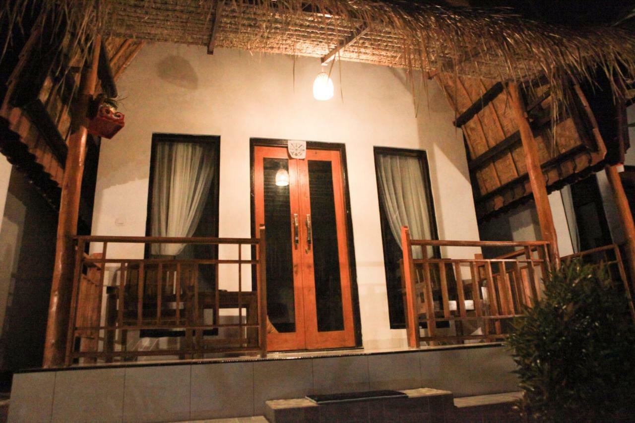 Готель Dayuh House Batumadeg Екстер'єр фото